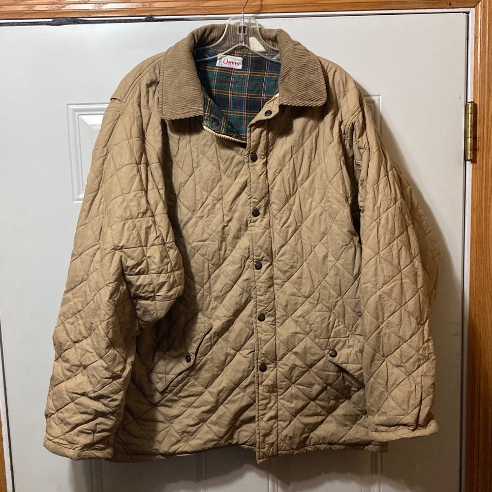 Vintage Orvis Tan Quilted Jacket with Plaid Interior XL‎